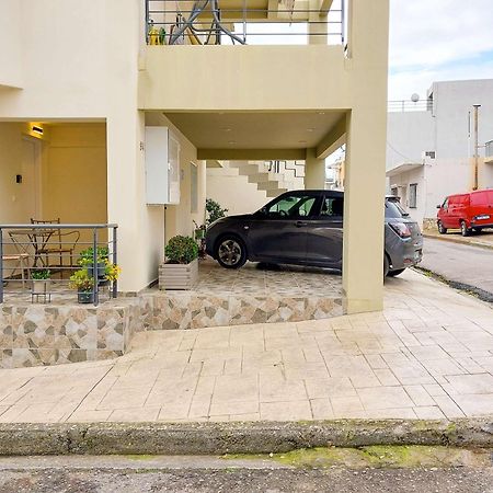 Kalamata Lime Studio - Cozy Gem With Private Parking 外观 照片