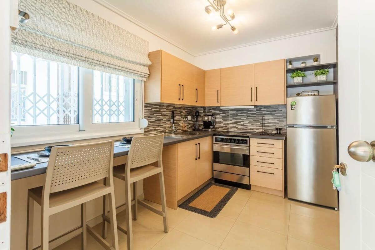 Kalamata Lime Studio - Cozy Gem With Private Parking 外观 照片