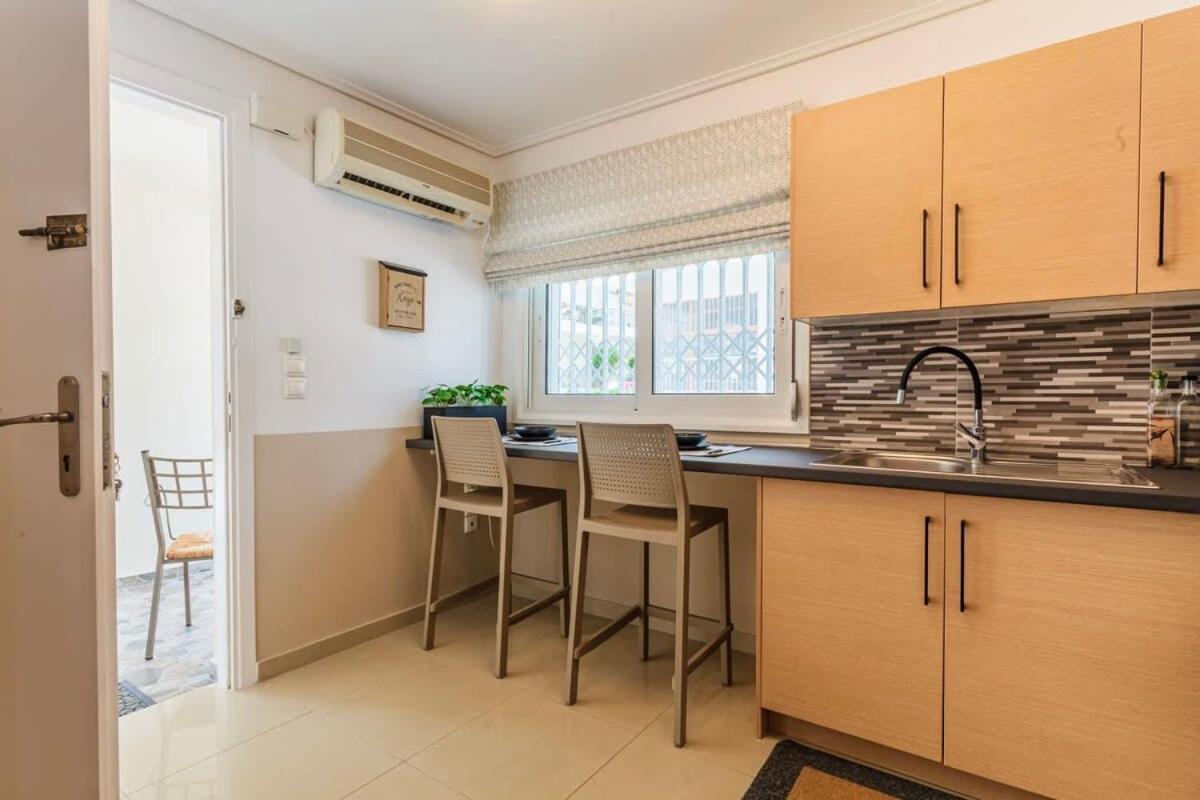 Kalamata Lime Studio - Cozy Gem With Private Parking 外观 照片