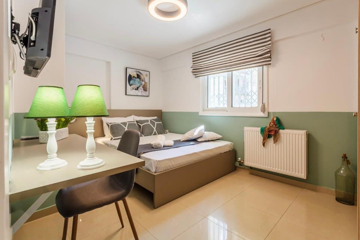 Kalamata Lime Studio - Cozy Gem With Private Parking 外观 照片