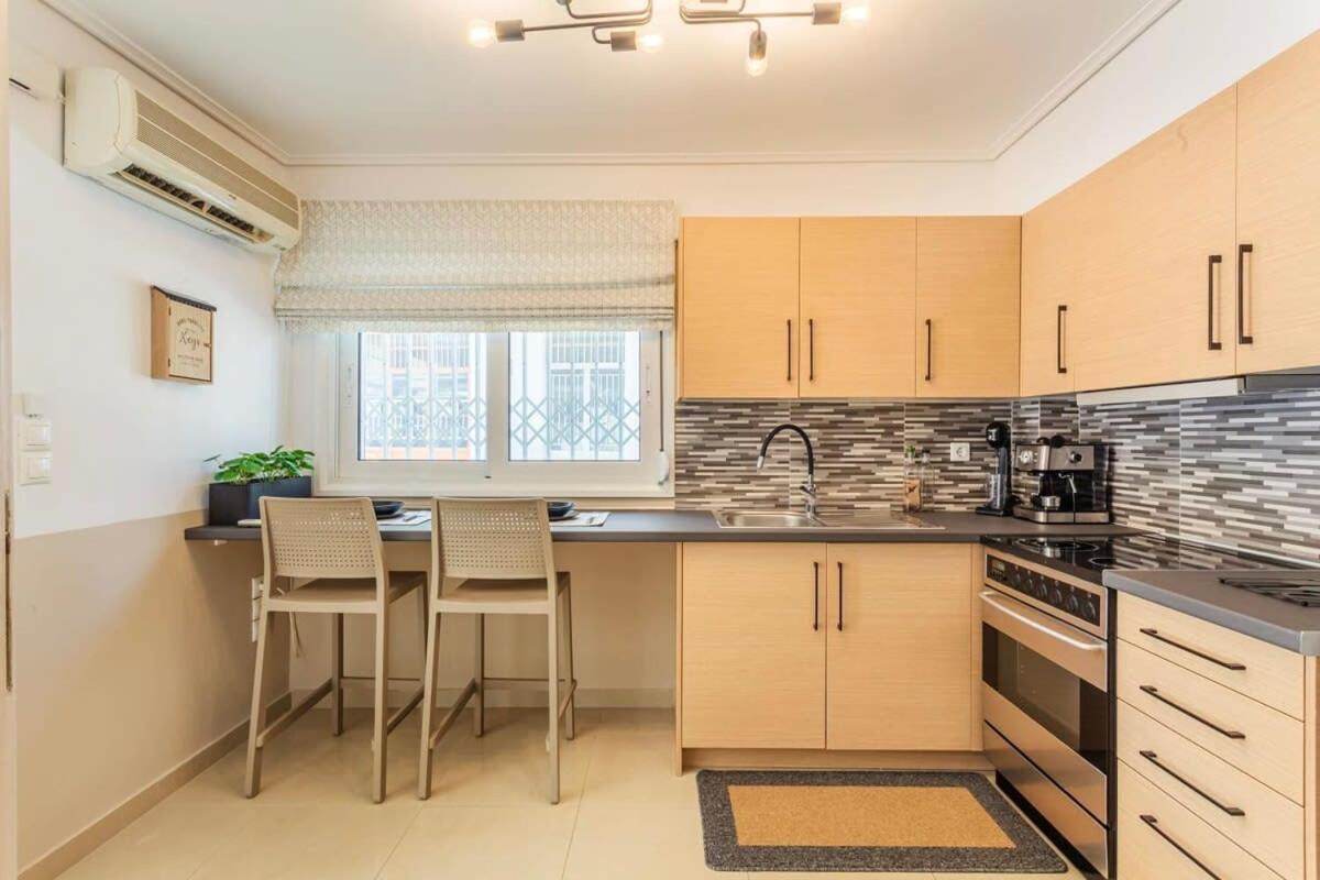 Kalamata Lime Studio - Cozy Gem With Private Parking 外观 照片