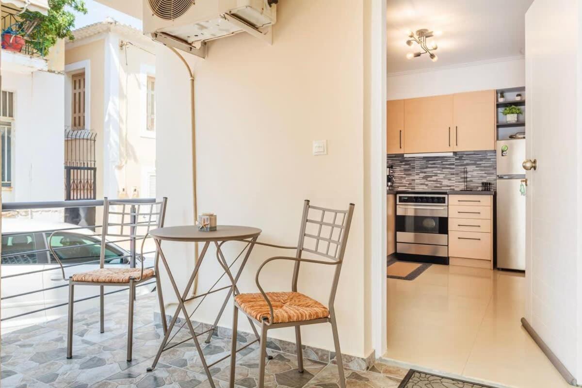 Kalamata Lime Studio - Cozy Gem With Private Parking 外观 照片